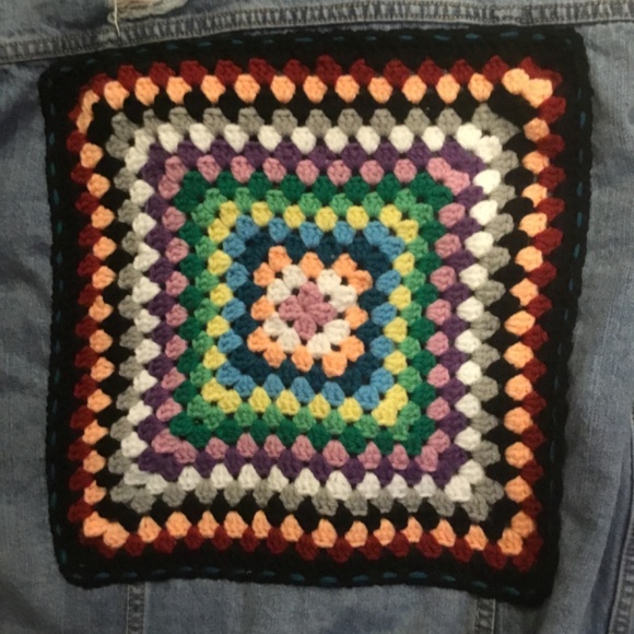 Slow-fashion Grannycore Denim & Crocheted Jacket - Picture 7 of 8